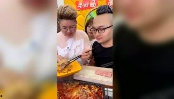 娱乐吃瓜酱礼物